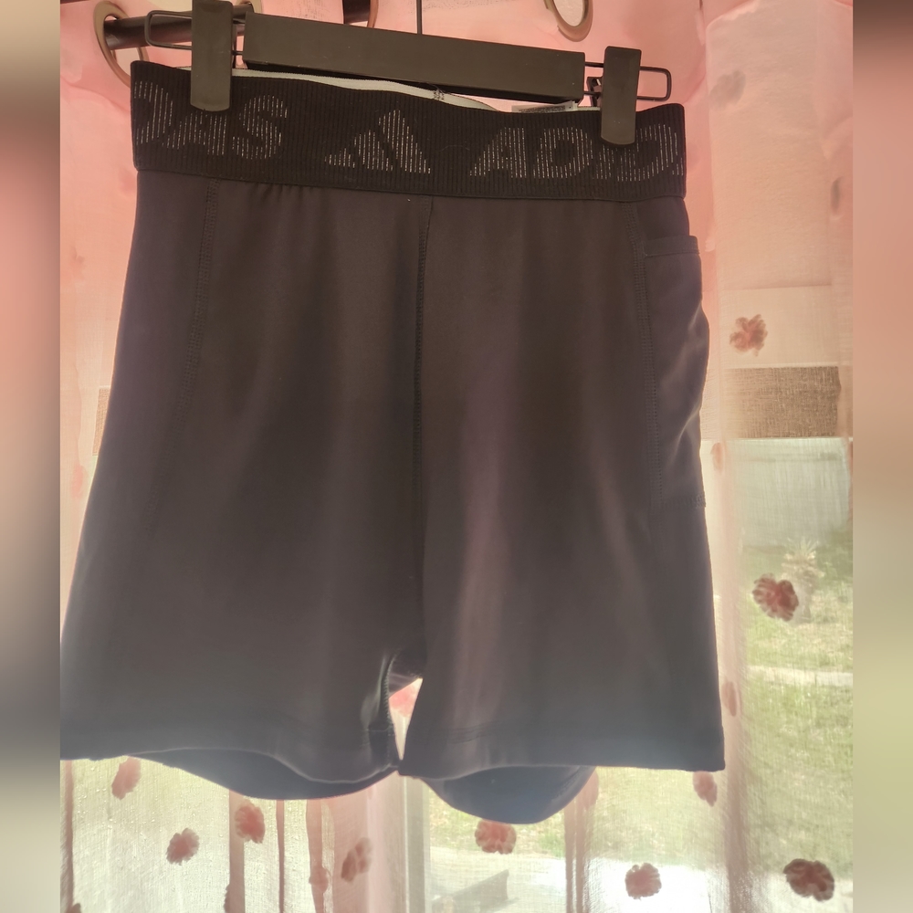 Adidas bike shorts size xs never worn